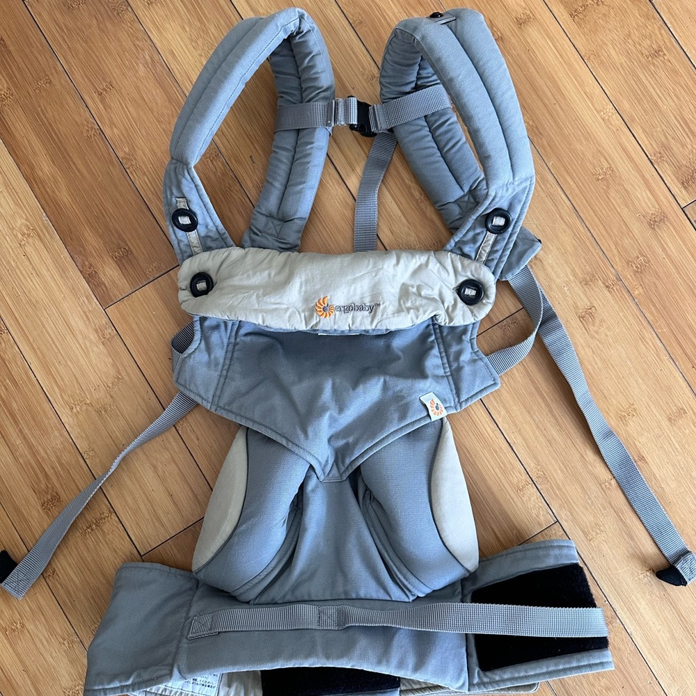 Ergobaby Four Position 360 Carrier Grey